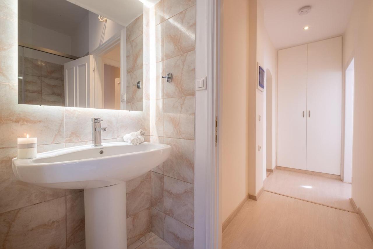 Nadiona Suites Red & Cream Corfu  外观 照片