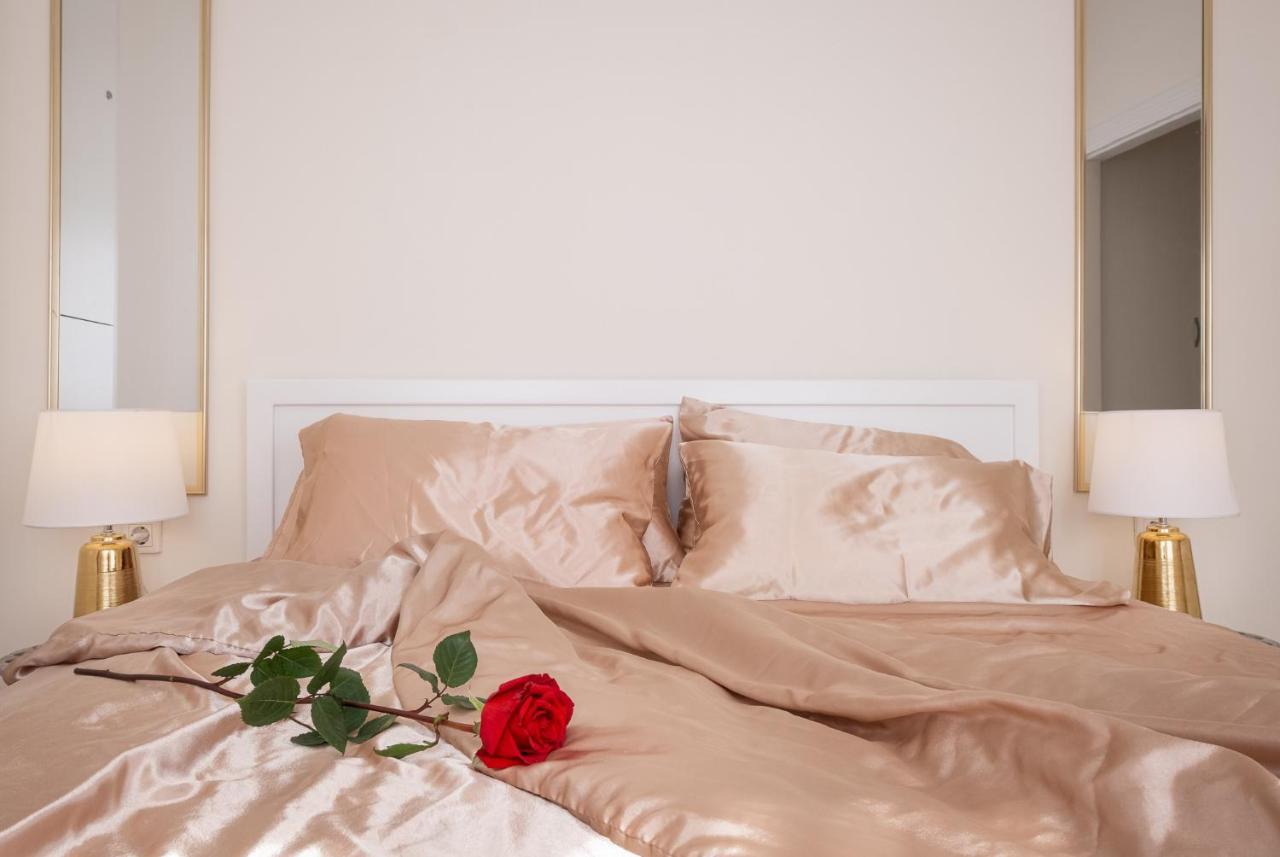Nadiona Suites Red & Cream Corfu  外观 照片