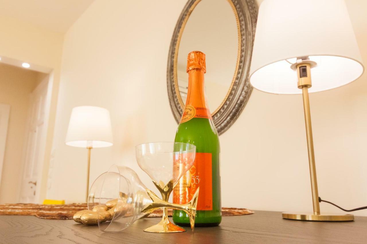 Nadiona Suites Red & Cream Corfu  外观 照片