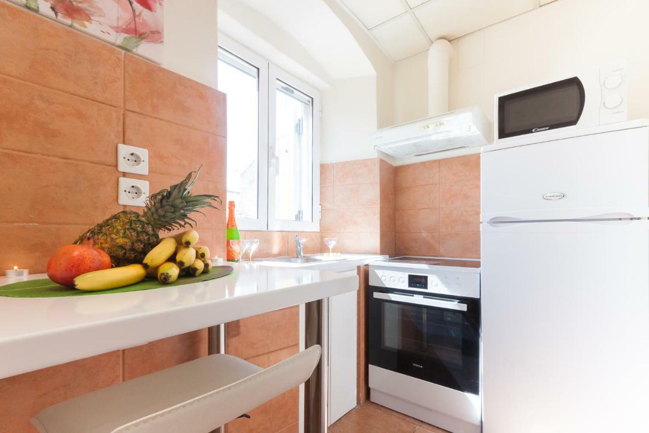 Nadiona Suites Red & Cream Corfu  外观 照片